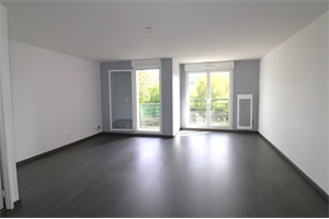 appartement à la vente -   76370  MARTIN-EGLISE, surface 74 m2 vente appartement - APR692775